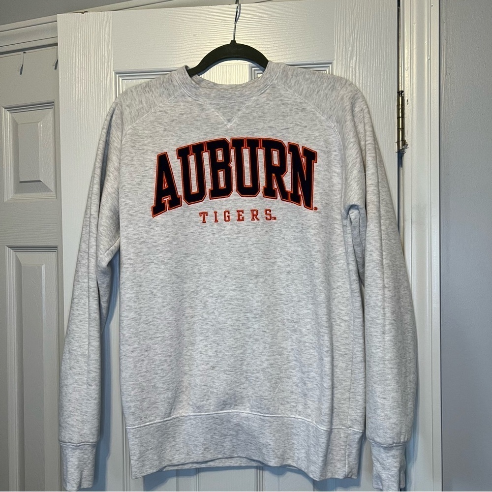 Auburn Tigers Gray Crewneck Sweatshirt - War Eagle